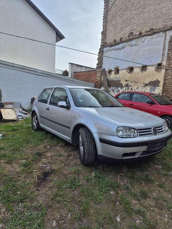 Gebraucht VW Golf IV 102 PS (75 kW) 2001 Limousine