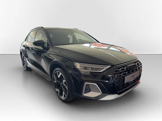 Gebraucht Audi A3 S-Line 150 PS (110 kW) 2025 Mythosschwarz metallic Limousine