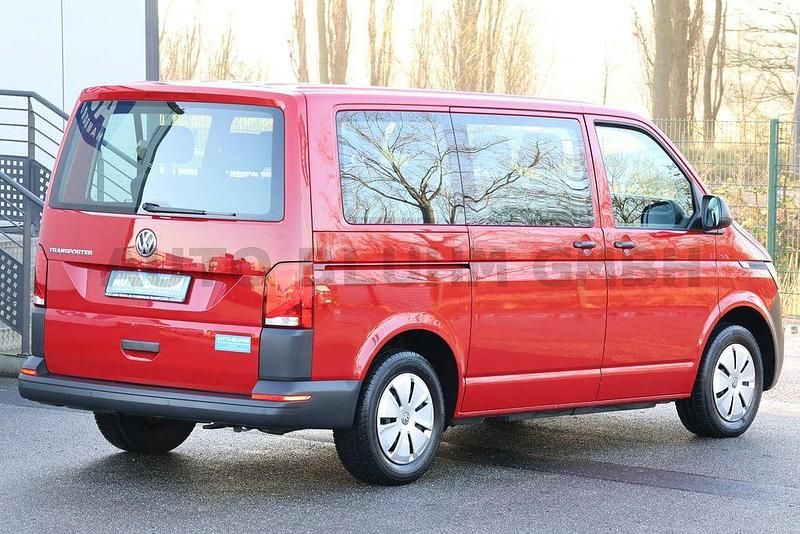 Gebraucht VW T6.1 110 PS (80 kW) 2021 Rot Van
