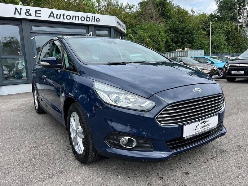 Blau Gebraucht 2019 Ford S-MAX Business Edition Van / Kleinbus | 8.990 € - Bild 1/4