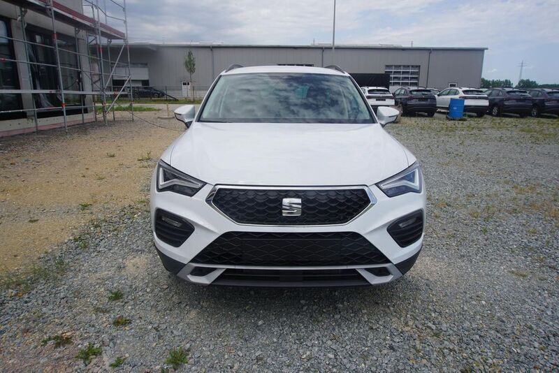 Neu Seat Ateca Style 150 PS (110 kW) 2025 "nevada" weiss SUV