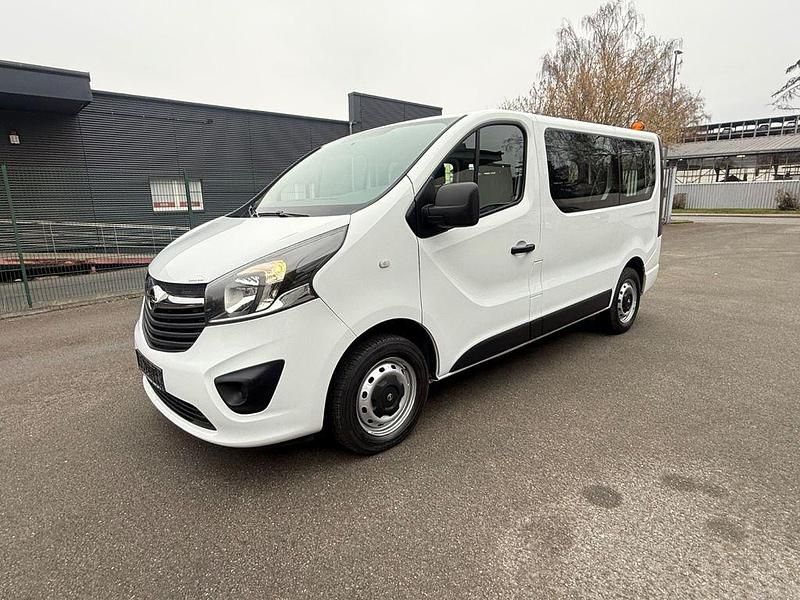 Gebraucht Opel Vivaro S 95 PS (69 kW) 2016 Weiß Van / Kleinbus