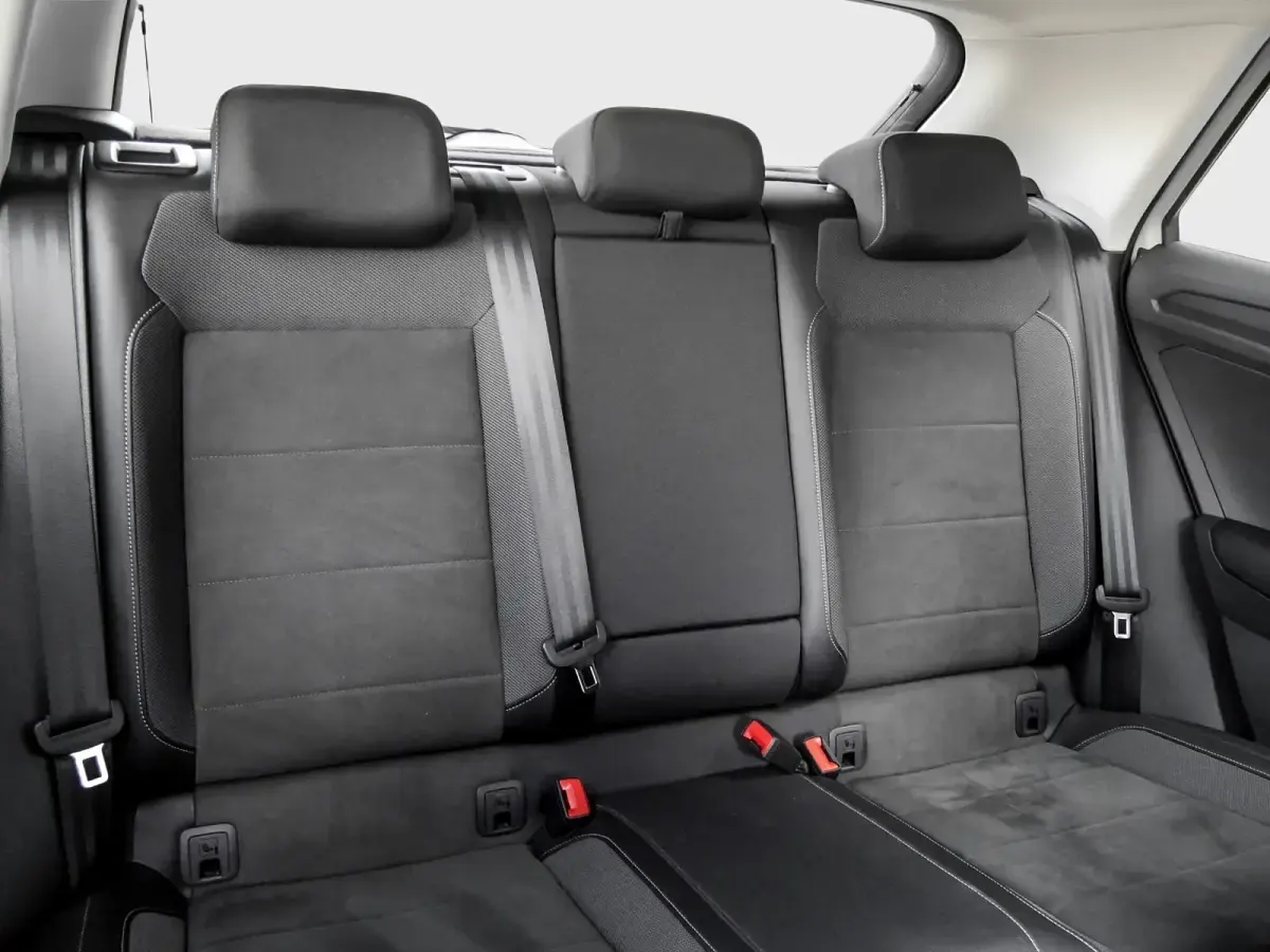 Usata VW T-Roc Style 150 CV (110 kW) 2023 Grigio SUV