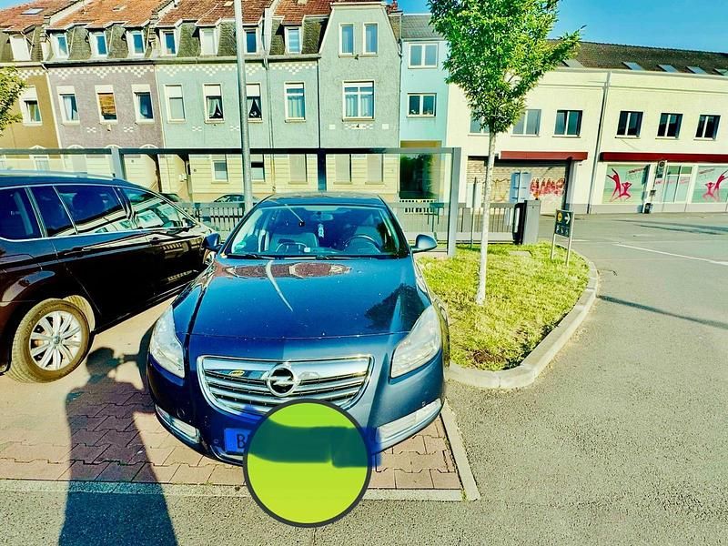 Blau Gebraucht 2013 Opel Insignia Limousine | 7.500 € (Fairer Preis) - Bild 1/4