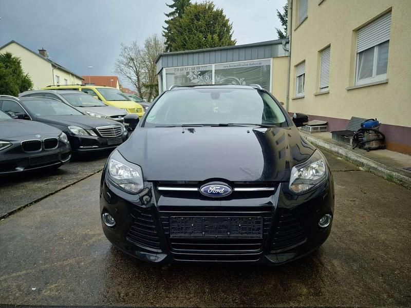 Używany Ford Focus Titanium 116 KM (85 kW) 2013 Czarny Kombi