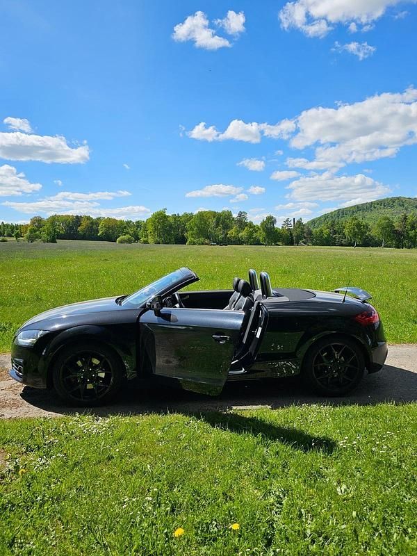 Gebraucht Audi TT Roadster 160 PS (117 kW) 2012 Schwarz Cabrio