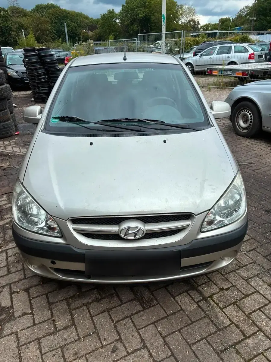Gebraucht Hyundai Getz 120 PS (88 kW) 2008 Gold Kleinwagen