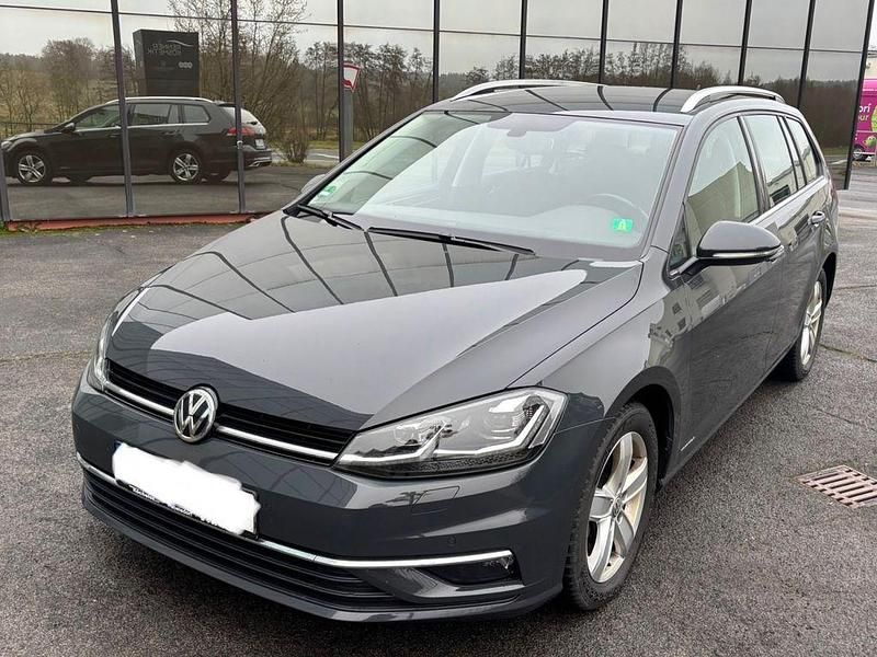 Grau Gebraucht 2019 VW Golf VII Highline Kombi | 12.990 € (Guter Preis) - Bild 1/4