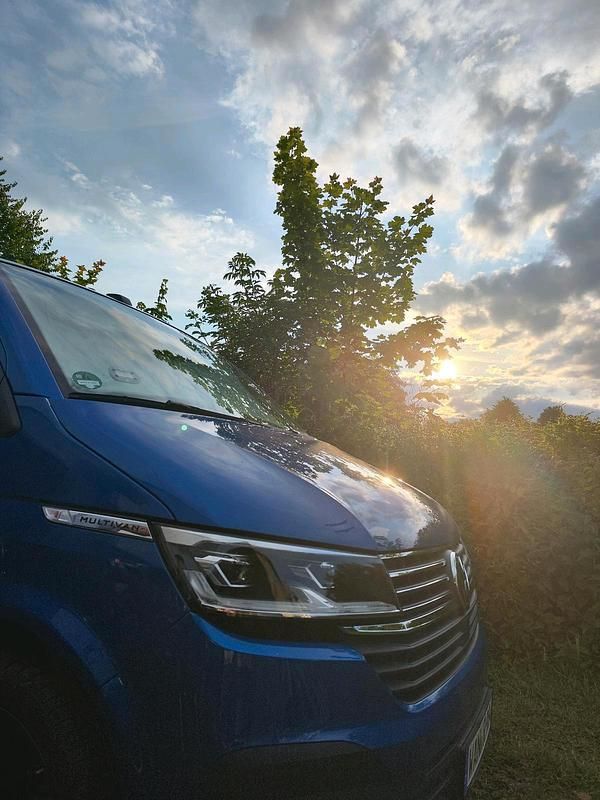 Gebraucht VW Multivan Comfortline 204 PS (150 kW) 2021 Blau Van