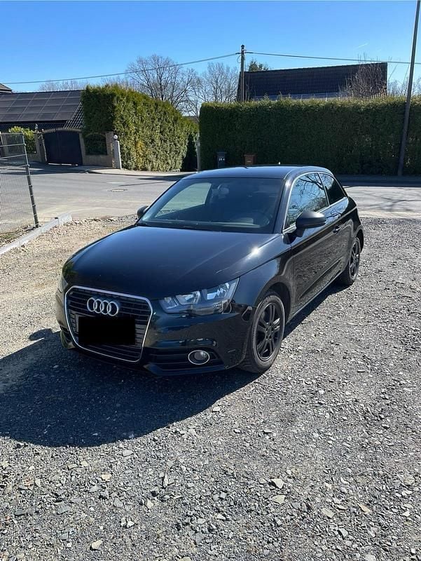 Gebraucht Audi A1 Sportback 105 PS (77 kW) 2012 Schwarz Kleinwagen