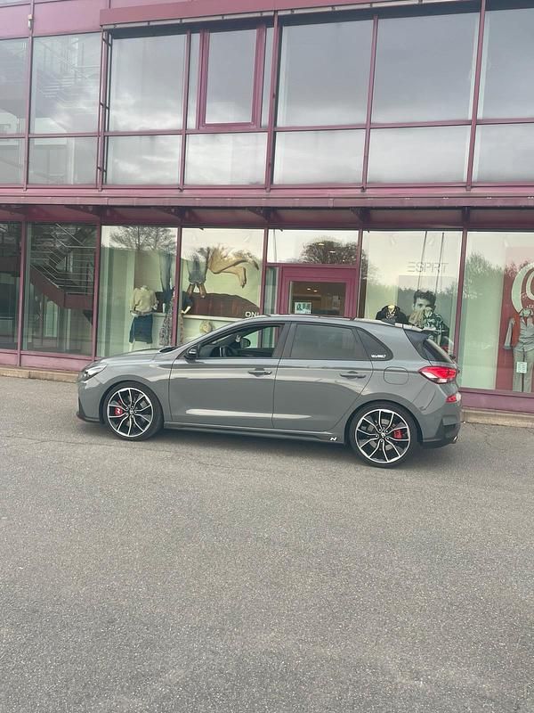 Gebraucht Hyundai i30 275 PS (202 kW) 2019 Grau Kleinwagen