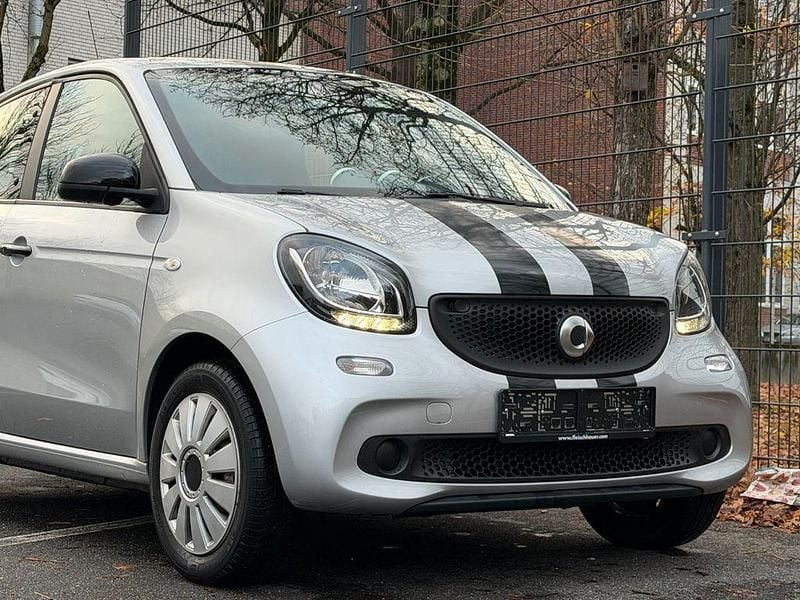 Silber Gebraucht 2015 Smart ForFour Kleinwagen | 7.990 € (Fairer Preis) - Bild 1/4