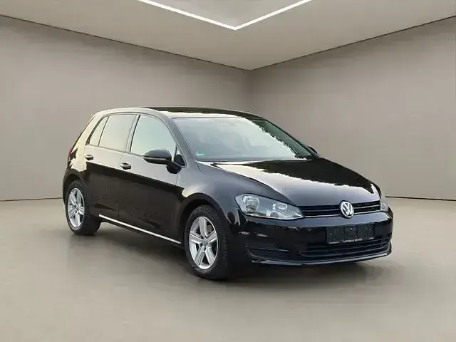 Gebraucht VW Golf VII Comfortline 107 PS (78 kW) 2013 Schwarz Limousine