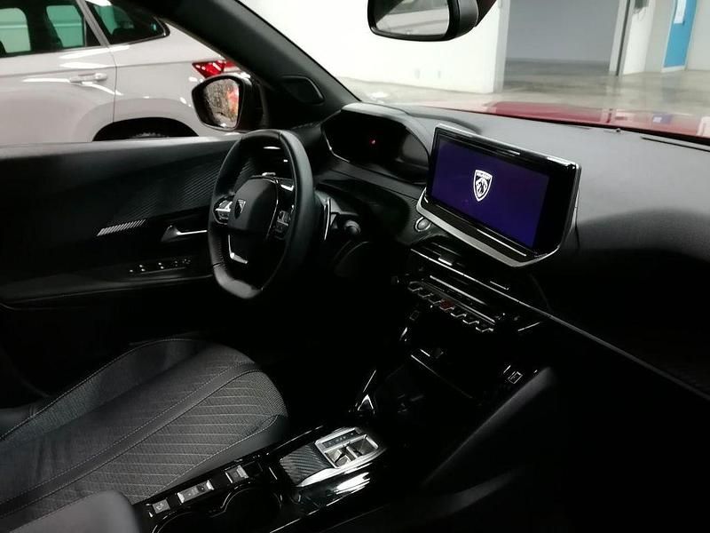 Gebraucht Peugeot 2008 Allure 145 PS (106 kW) 2025 Rot SUV