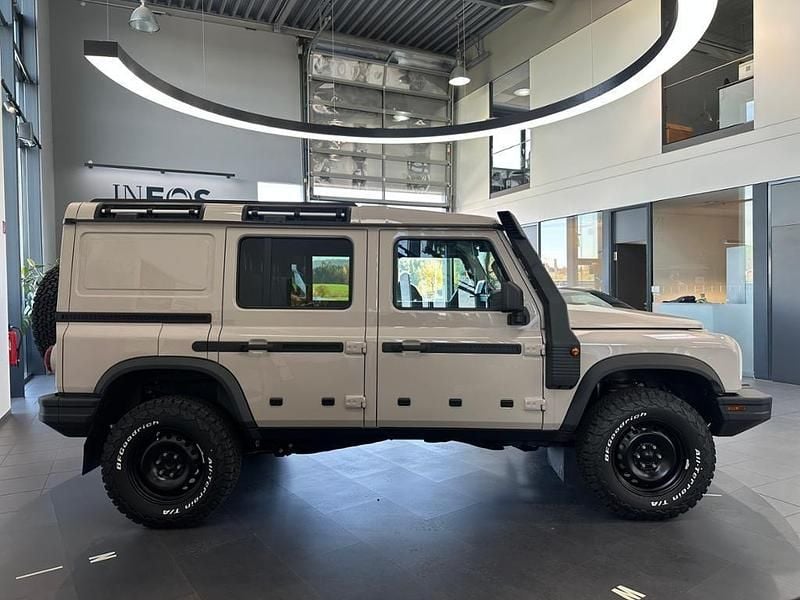 Neu Ineos Grenadier 249 PS (183 kW) 2025 Scottish white Kombi