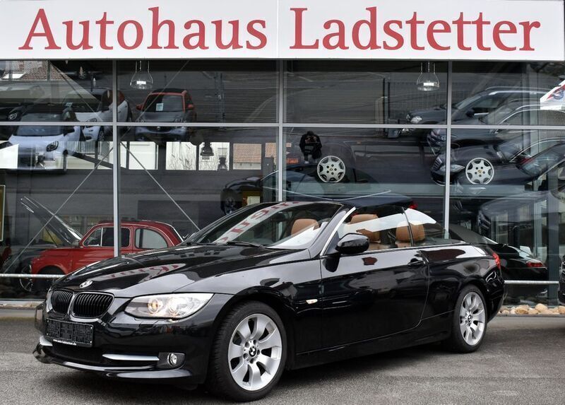 Schwarz Gebraucht 2013 BMW 318 Cabriolet Comfort Edition Cabrio | 15.500 € (Teuer) - Bild 1/4