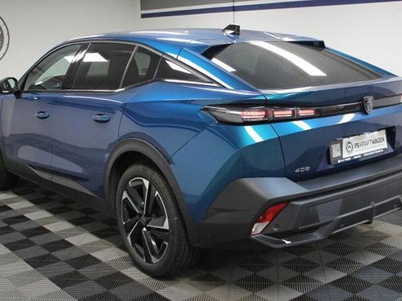 Gebraucht Peugeot 408 Allure 131 PS (96 kW) 2023 Blau Limousine