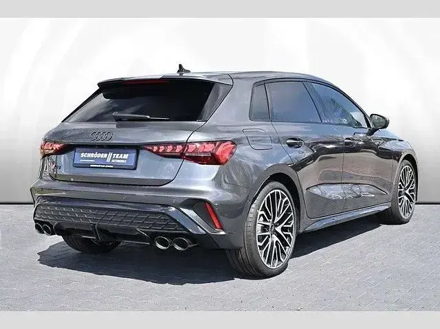 Neu Audi S3 Ambiente 333 PS (244 kW) 2026 Grau Limousine