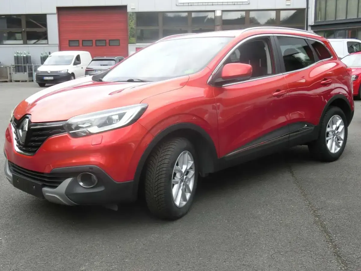 Gebraucht Renault Kadjar XMOD 131 PS (96 kW) 2015 Dezirred SUV