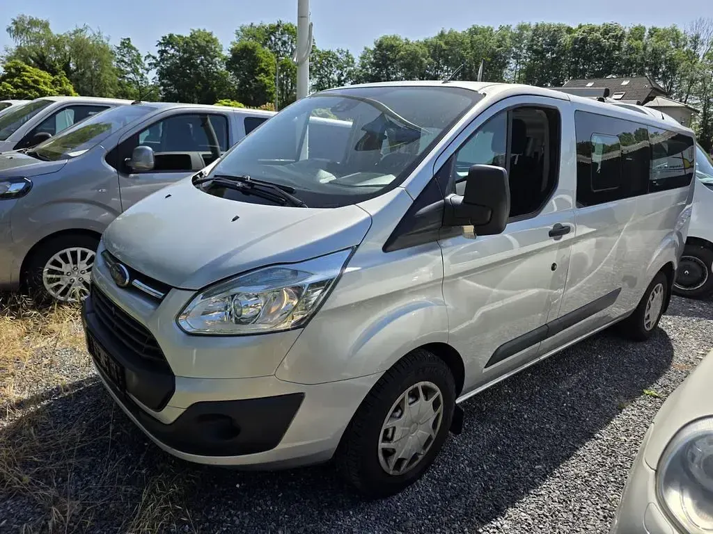 Gebraucht Ford Transit 125 PS (91 kW) 2015 Silber Kombi