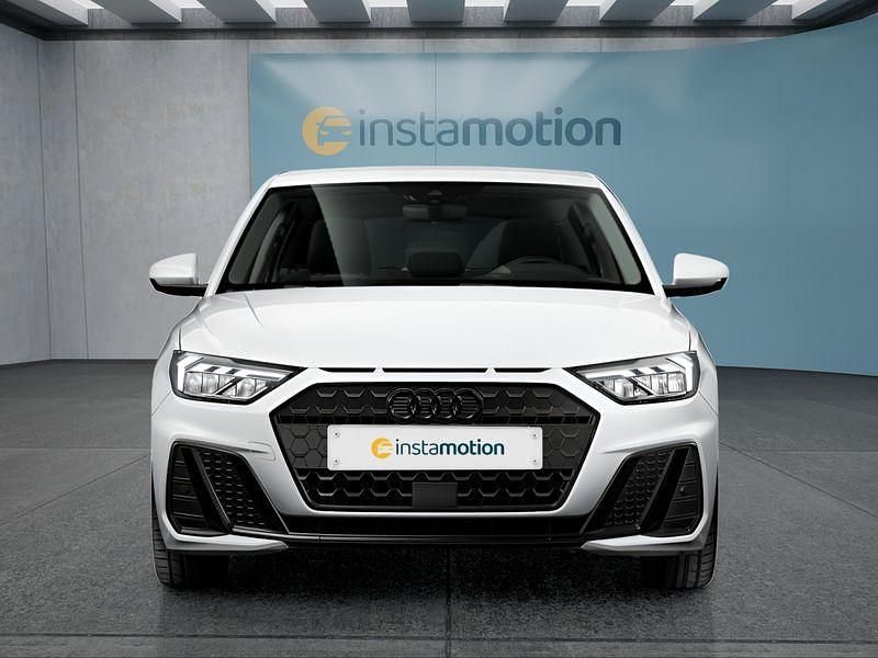 Neu Audi A1 150 PS (110 kW) 2025 Weiß SUV