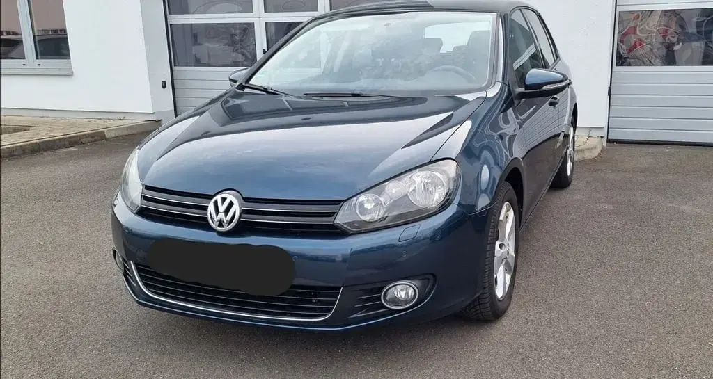 Gebraucht VW Golf VI Highline 122 PS (89 kW) 2010 Blau Kleinwagen