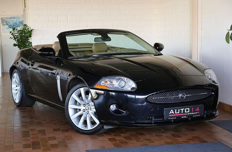 Gebraucht Jaguar XK 258 PS (189 kW) 2008 Midnight black Cabrio