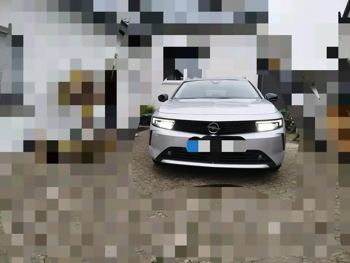 Usata Opel Astra Elegance 110 CV (80 kW) 2023 Argento Utilitaria