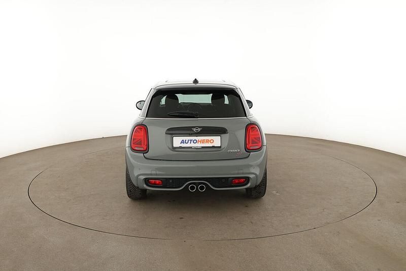 Gebraucht Mini Cooper SD 170 PS (125 kW) 2019 Grau Kleinwagen