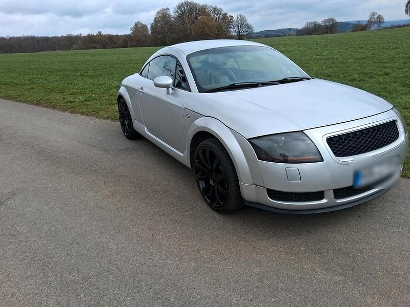 Gebraucht Audi TT Design 180 PS (132 kW) 2000 Silber Coupé