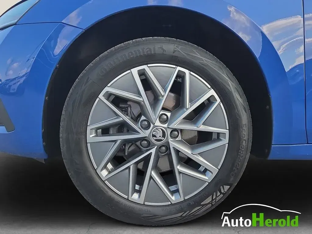 Gebraucht Skoda Octavia 150 PS (110 kW) 2023 Blau Kombi