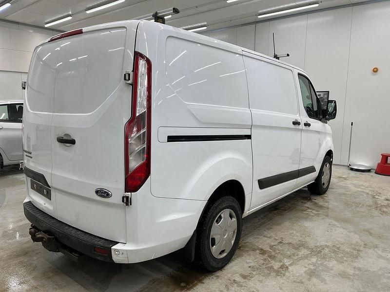Gebraucht Ford Transit Custom Trend 131 PS (96 kW) 2020 Frostweiß Van / Kleinbus