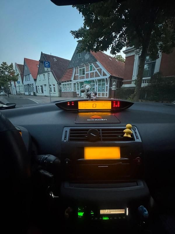 Gebraucht Citroën C4 80 PS (58 kW) 2007 Grau Coupé