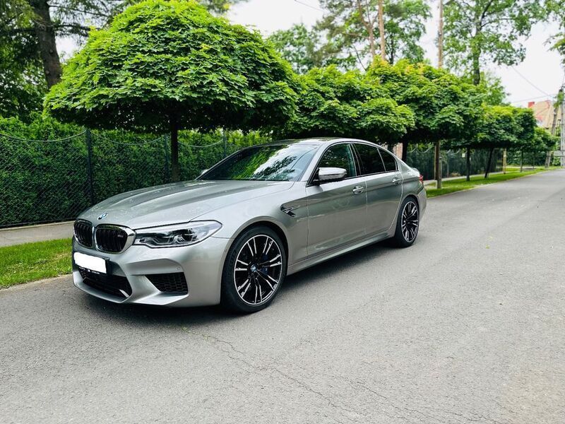Grau Gebraucht 2018 BMW M5 Performance Limousine | 60.000 € (Guter Preis) - Bild 1/4