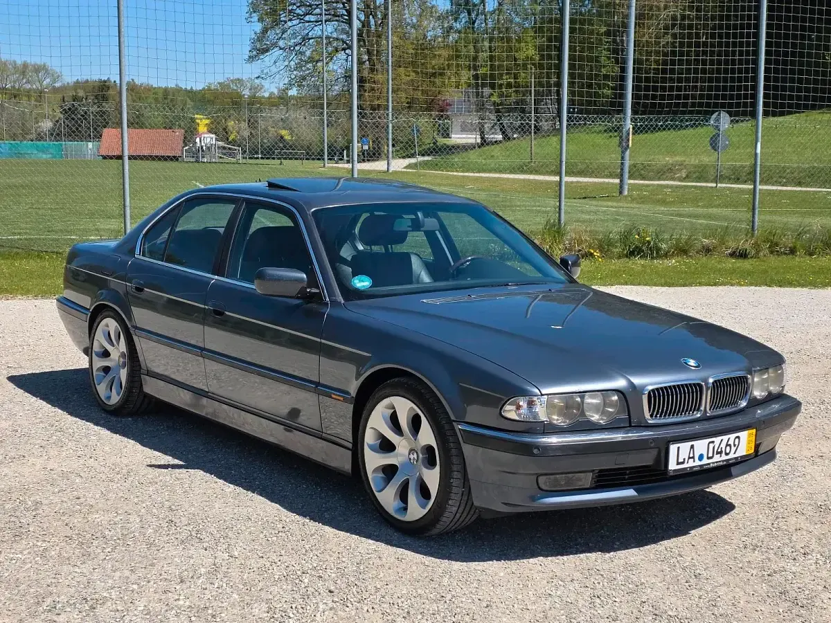 Usata BMW 728 193 CV (141 kW) 2000 Berlina