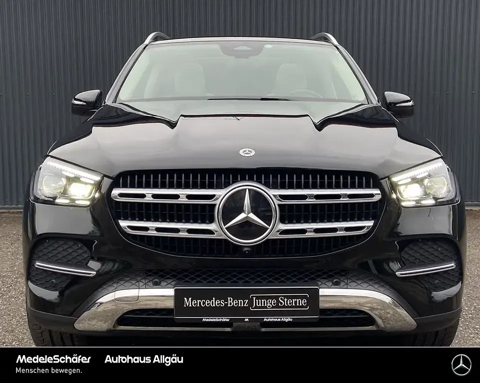 Gebraucht Mercedes GLE350 197 PS (144 kW) 2024 Schwarz SUV