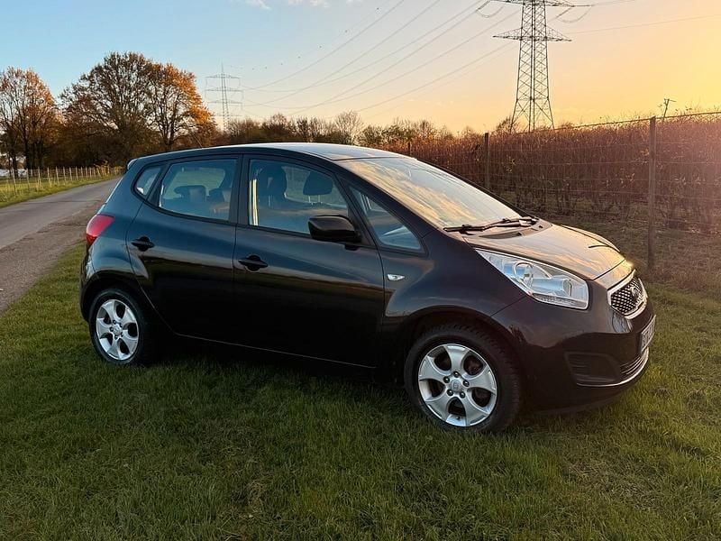 Schwarz Gebraucht 2012 Kia Venga Kleinwagen | 4.000 € (Guter Preis) - Bild 1/4