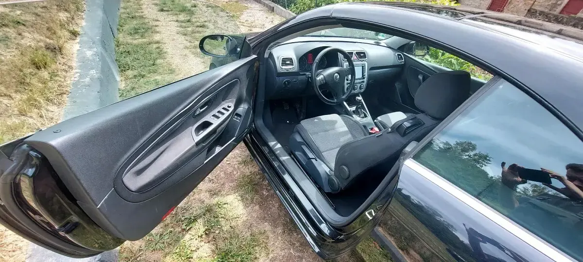 Gebraucht VW Eos 140 PS (102 kW) 2006 Schwarz Cabrio