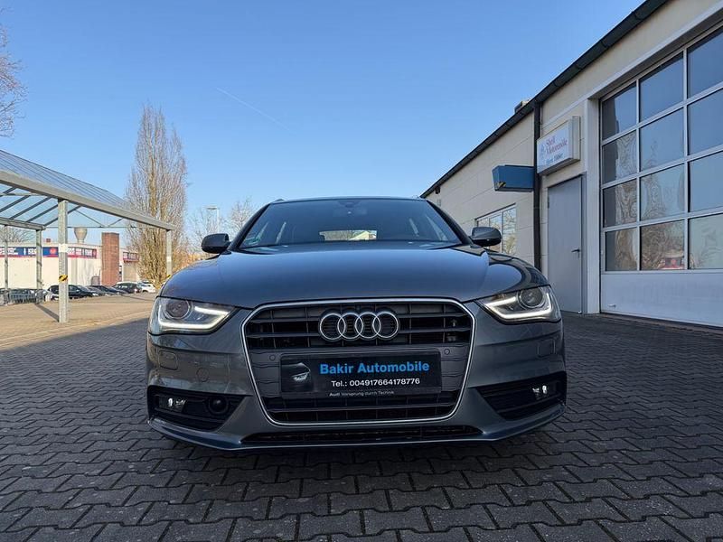 Gebraucht Audi A4 Ambiente 163 PS (119 kW) 2014 Grau Kombi
