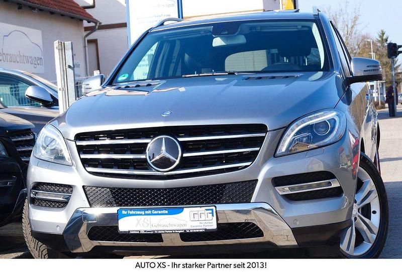 Gebraucht Mercedes ML350 Sport 258 PS (189 kW) 2013 Silber SUV