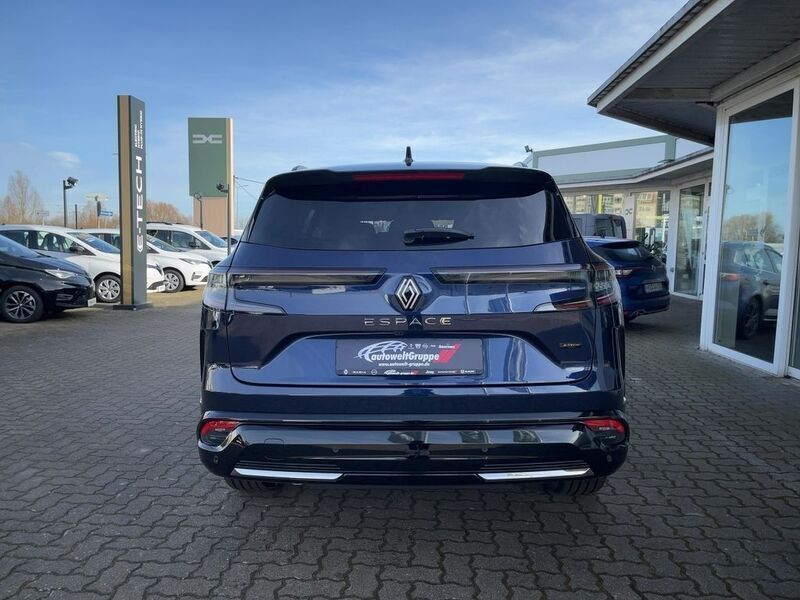 Neu Renault Espace Iconic 131 PS (96 kW) 2025 Blau Van / Kleinbus