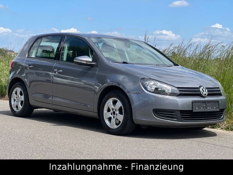 Grau Gebraucht 2010 VW Golf VI Comfortline Limousine | 3.300 € (Superpreis) - Bild 1/4
