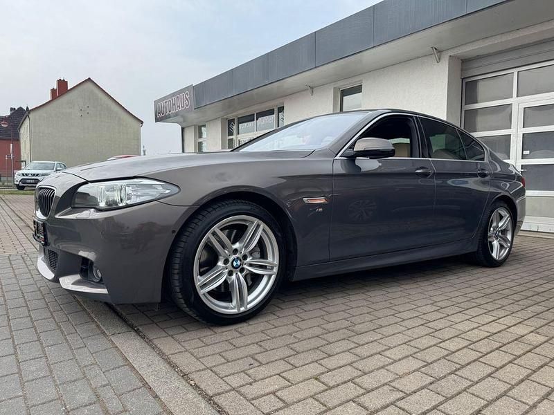 Gebraucht BMW 535 Sport Line 313 PS (230 kW) 2013 Beige Limousine