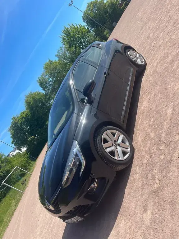 Gebraucht Renault Clio V Business 91 PS (66 kW) 2021 Schwarz Limousine
