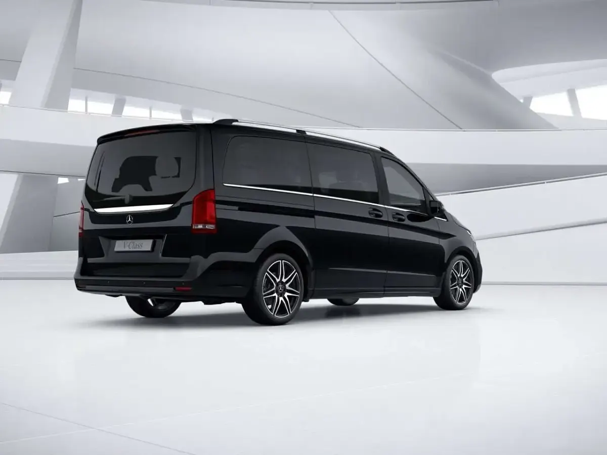 Gebraucht Mercedes V300 AMG 237 PS (174 kW) 2022 Obsidianschwarz metallic Van / Kleinbus
