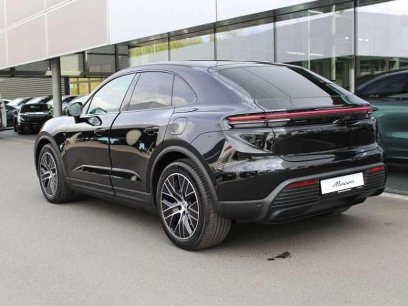Ny Porsche Macan 264 kW (360 HK) 2026 Sort SUV