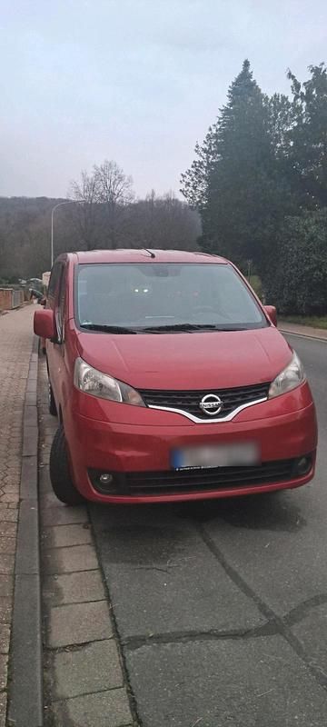 Rot Gebraucht 2012 Nissan Evalia Van / Kleinbus | 9.500 € (Fairer Preis) - Bild 1/4