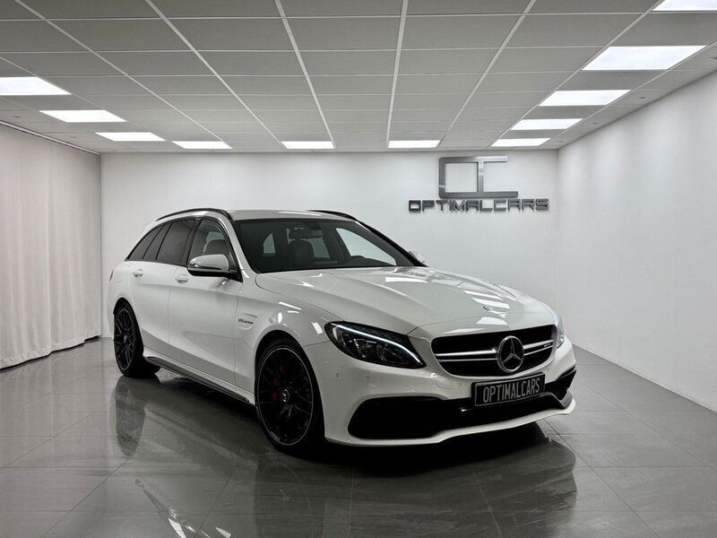 Weiß Gebraucht 2015 Mercedes C63S AMG AMG Limousine | 39.990 € (Fairer Preis) - Bild 1/4