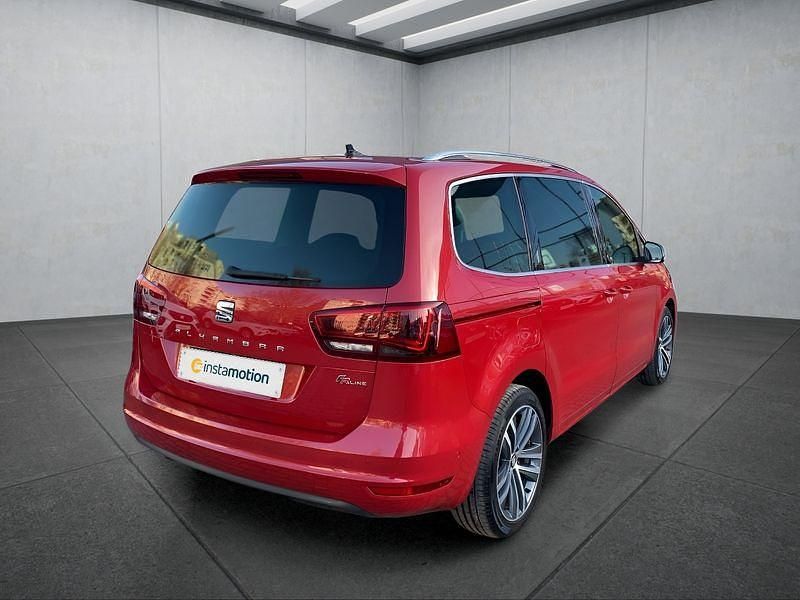 Gebraucht Seat Alhambra 150 PS (110 kW) 2022 Rot Van / Kleinbus