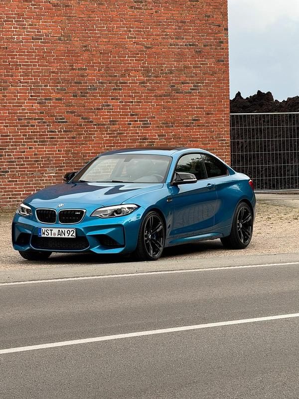 Blau Gebraucht 2017 BMW M2 Coupé | 39.499 € (Fairer Preis) - Bild 1/4